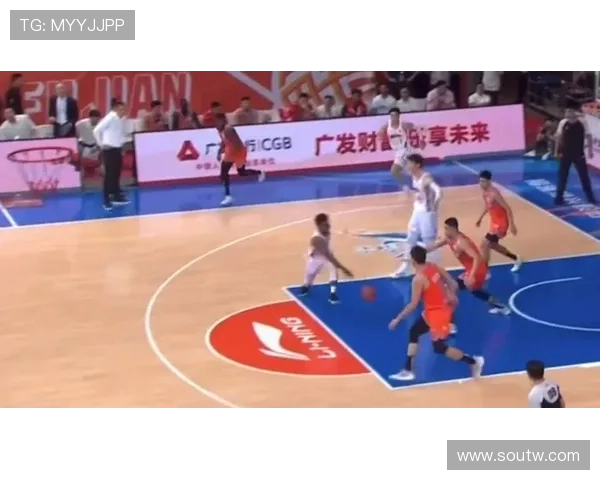 韦尔强调篮板拼抢为核心 得分随比赛节奏自然到来成关键胜负走向胜利