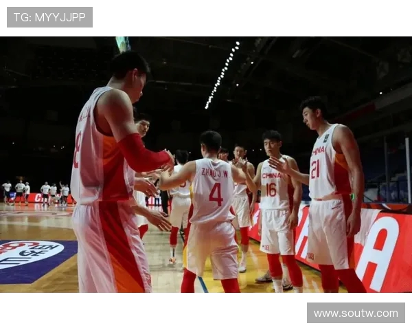 北控男篮官方回顾昨晚赛场照欢迎孙正平老师现场观赛共话篮球激情