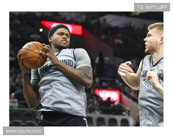 记者报道盖伊已随队合练三天后热身赛有望迎来首秀体育赛场新援表现